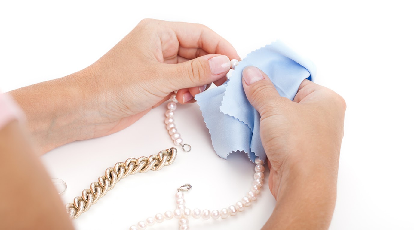 Ultimate Guide on How to Care for Your Pearls