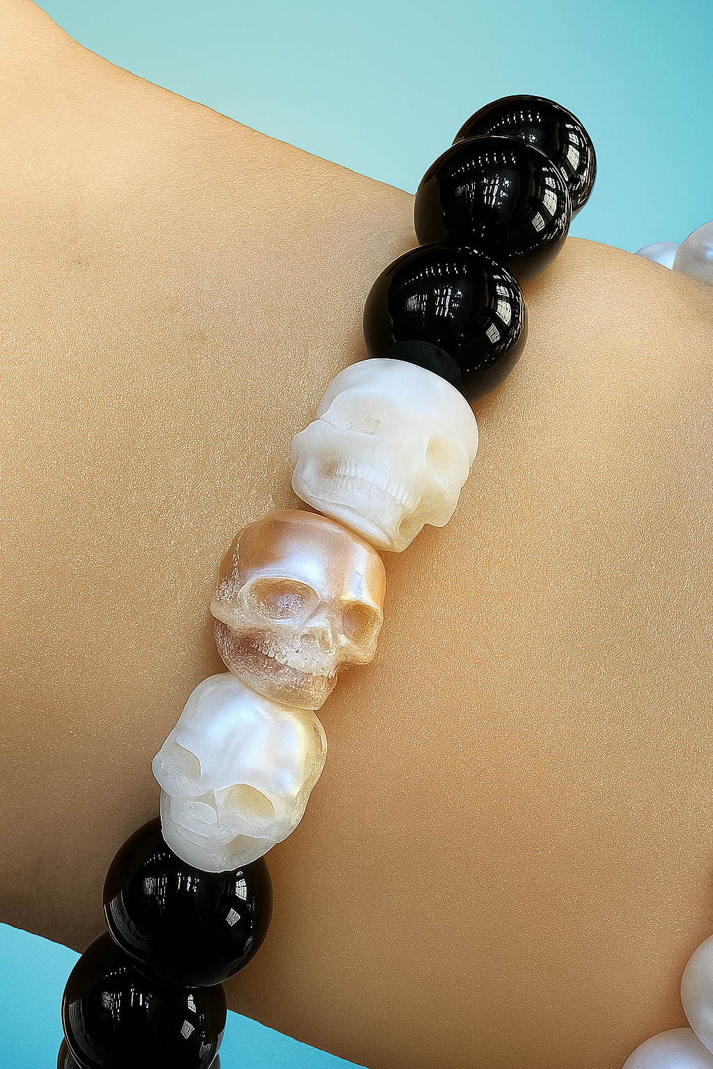 Bracelet - Hand Craved Pearl Skull Agate Bracelet