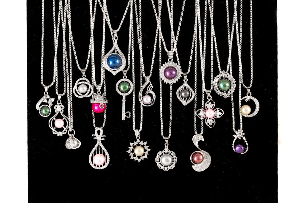 Pendant Bomb - Silver Plated (200+ styles)