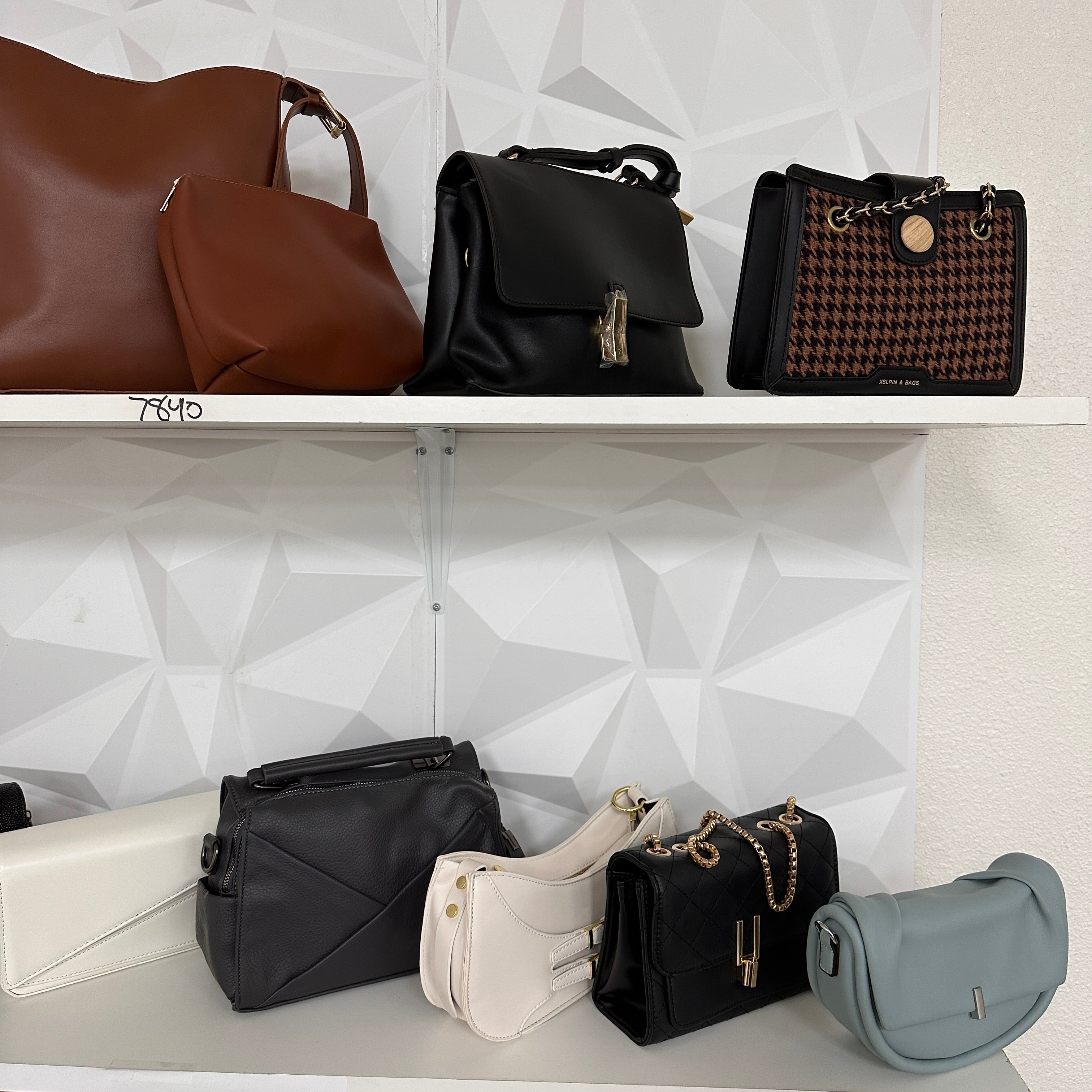 Handbags - 4 for 2