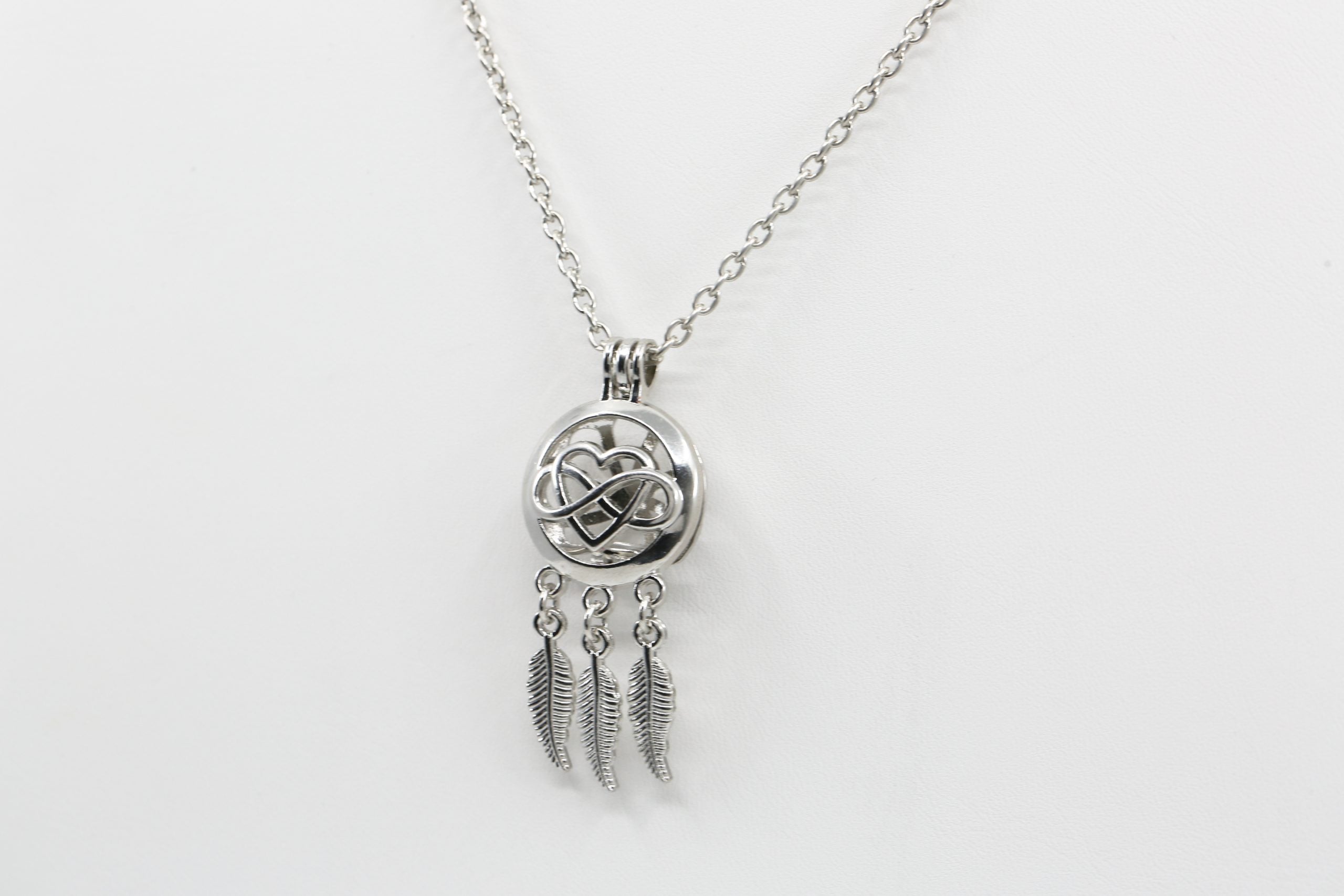 Infinity Heart Dreamcatcher Plated Cage Pendant (Alloy)