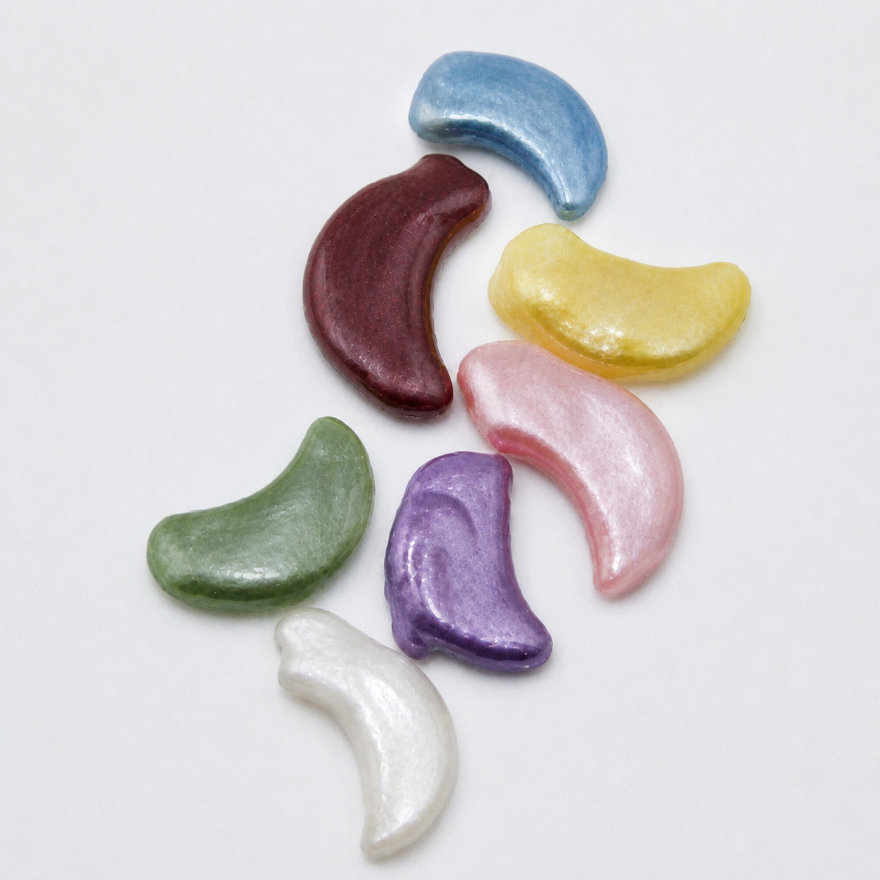 Akoya Oyster - Moon Shaped Pearl Mixed Colors