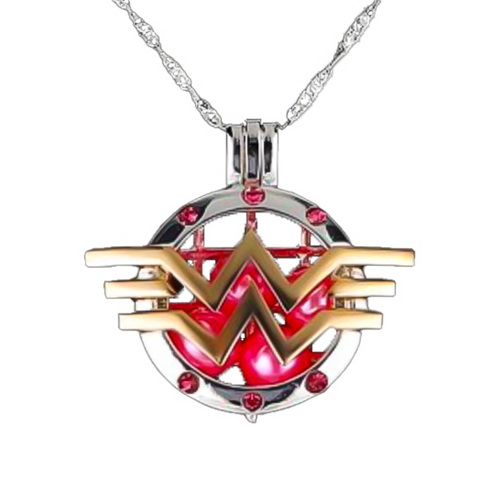 Colgante de jaula Wonder Woman chapado en plata 1.5&quot; (aleación de zinc) (cuentas de colores gratis)