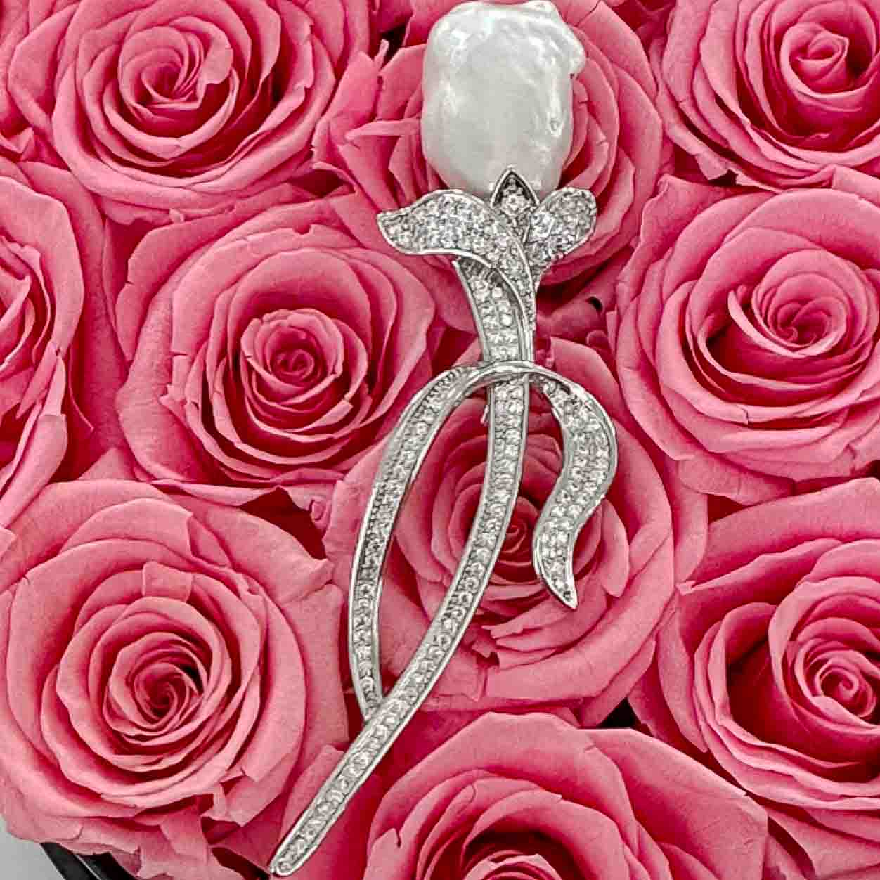 Broche de montaje Plateado Flor de rosa blanca Diamante de imitación