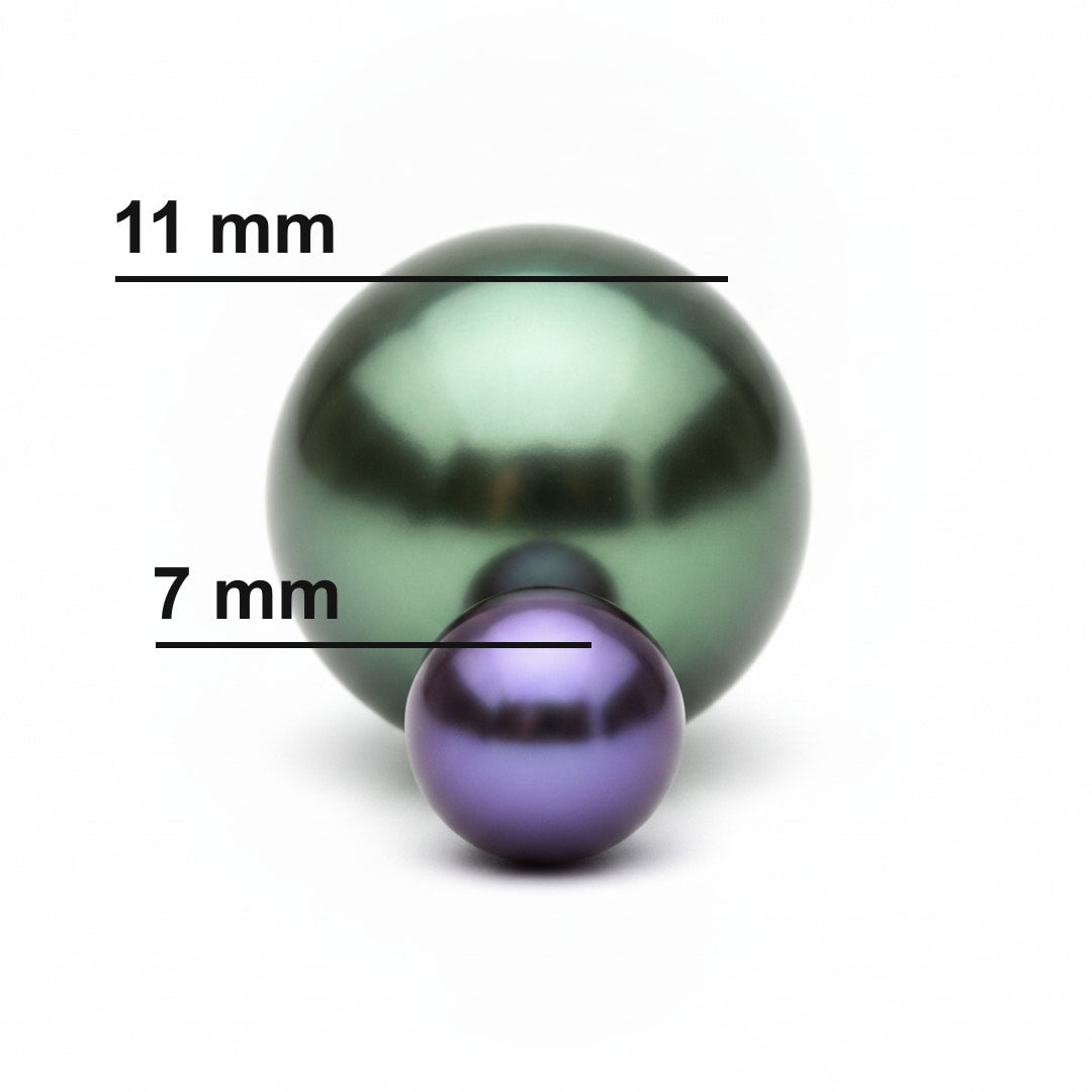 Edison pearl 11mm compared to a 7mm pearl
