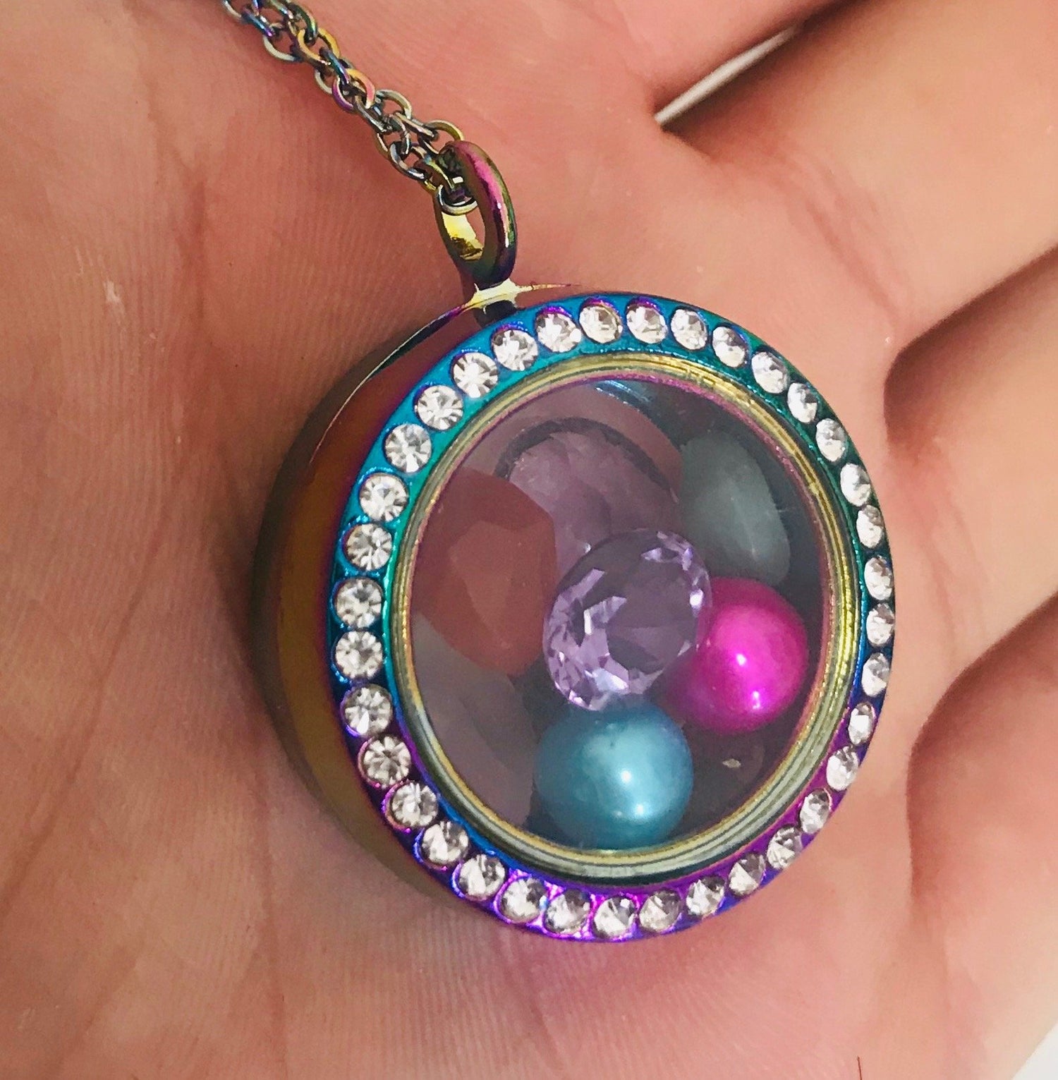 Magnetic Glass Locket Rainbow Plated with 18” ChainMagnetic Glass Rhinestone Locket